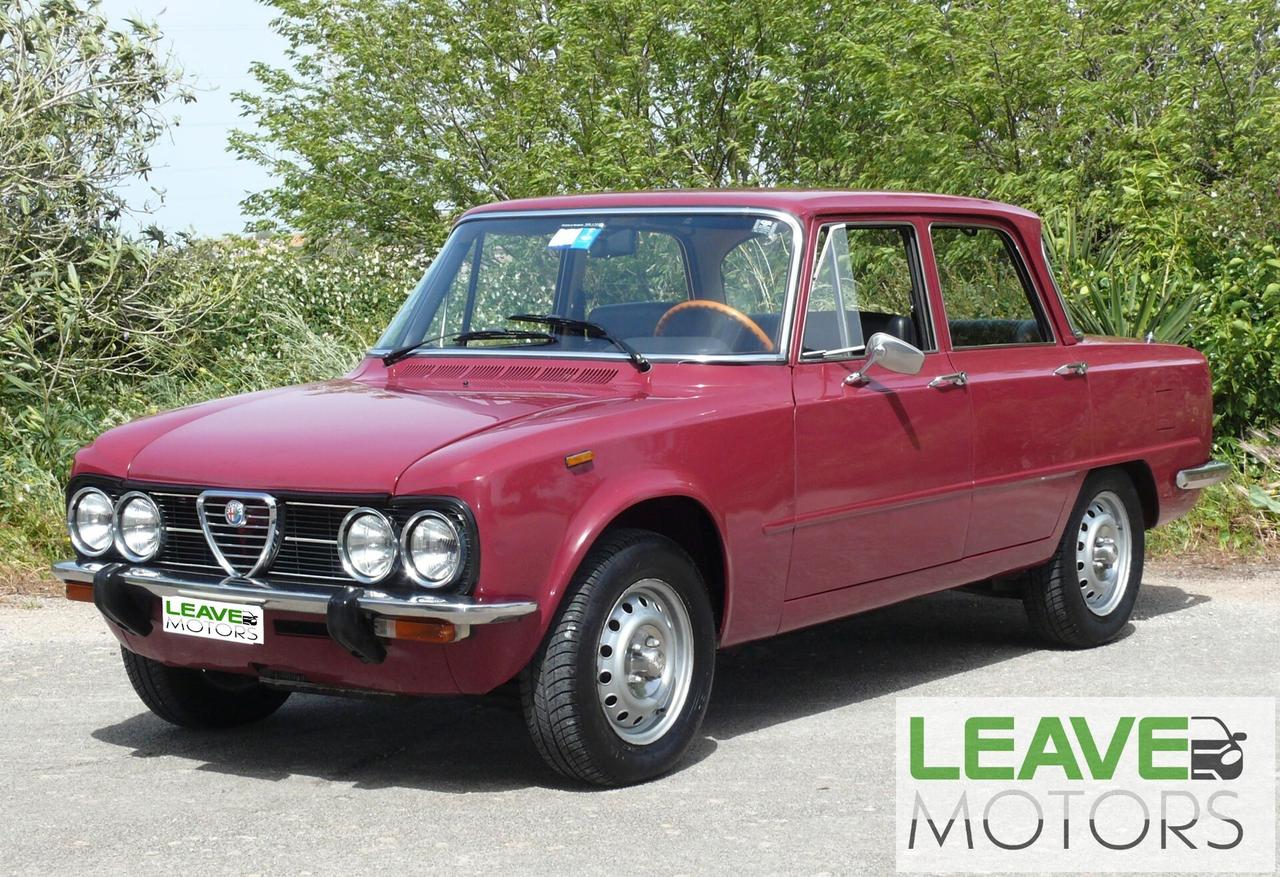 Alfa Romeo Giulia Nuova 1300 (M1525)