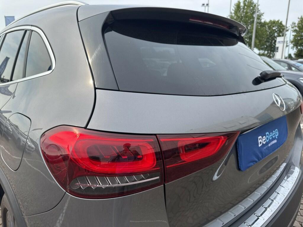 Mercedes GLA 200 200 D Premium 8G-DCT
