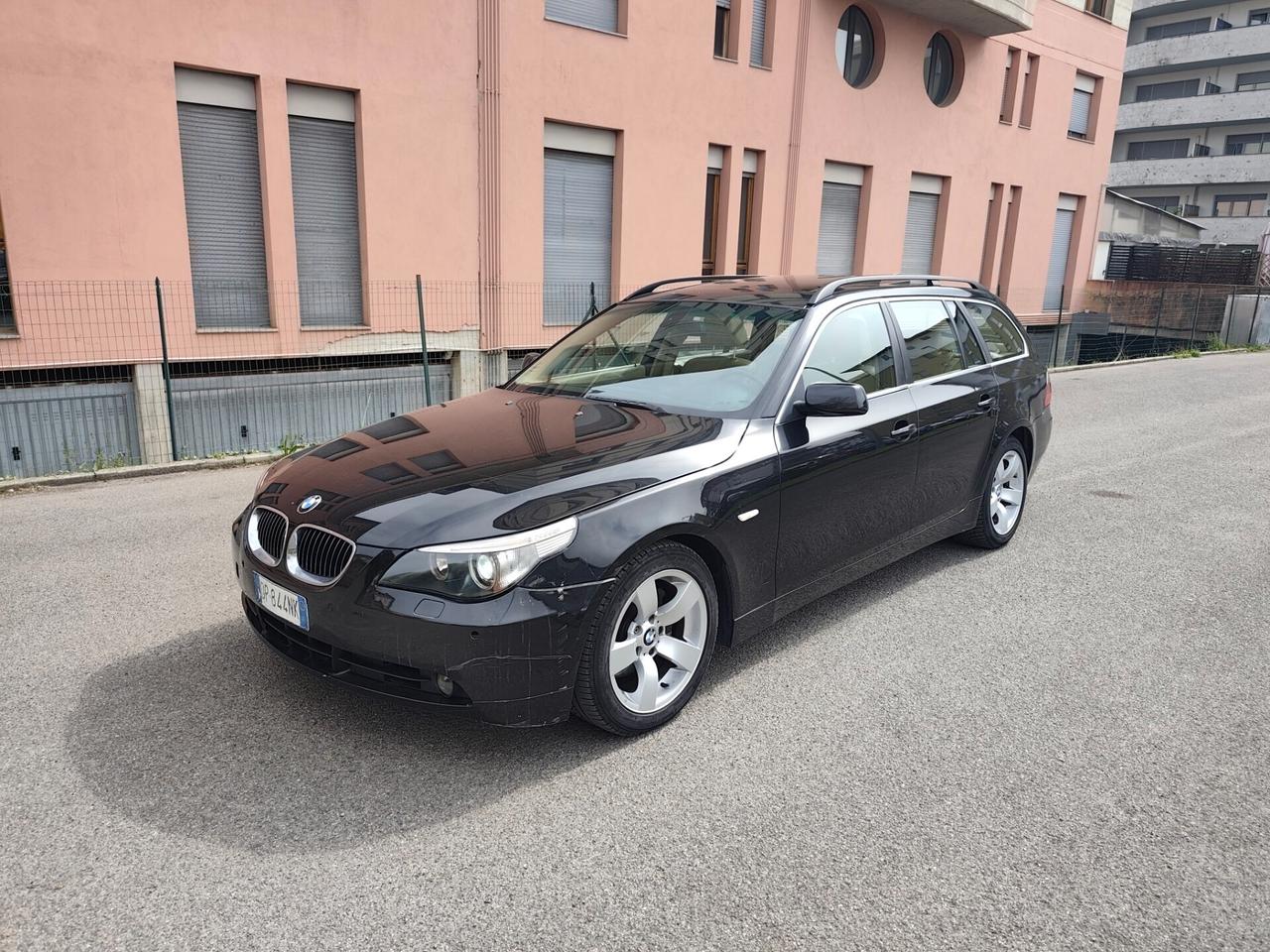 Bmw 530d cat Touring Attiva 216 cv