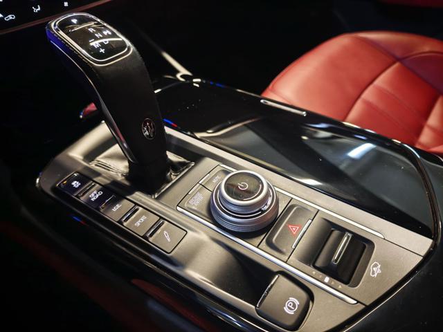 MASERATI Levante MHEV 330 CV AWD GT GRANSPORT KM.22.300 CERCHI 21'