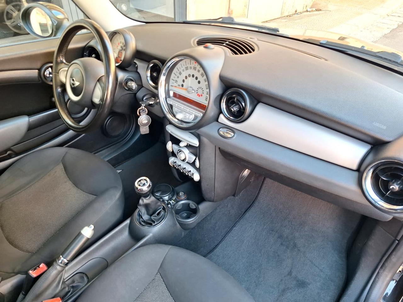Mini 1.4 16V Ray G