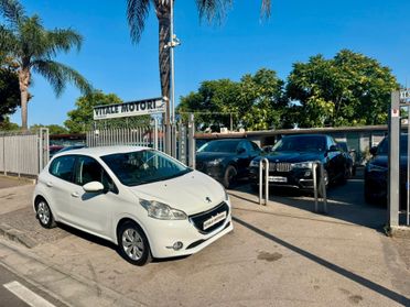 Peugeot 208 1.2 VTi 82 CV 5 porte Allure