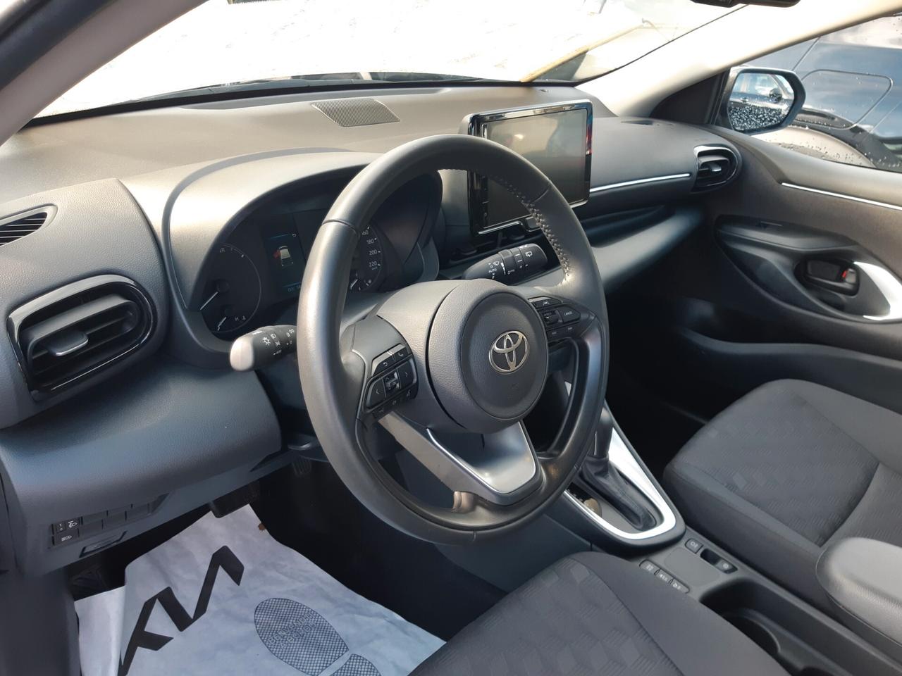 Toyota Yaris 1.5 Hybrid 5 porte Active