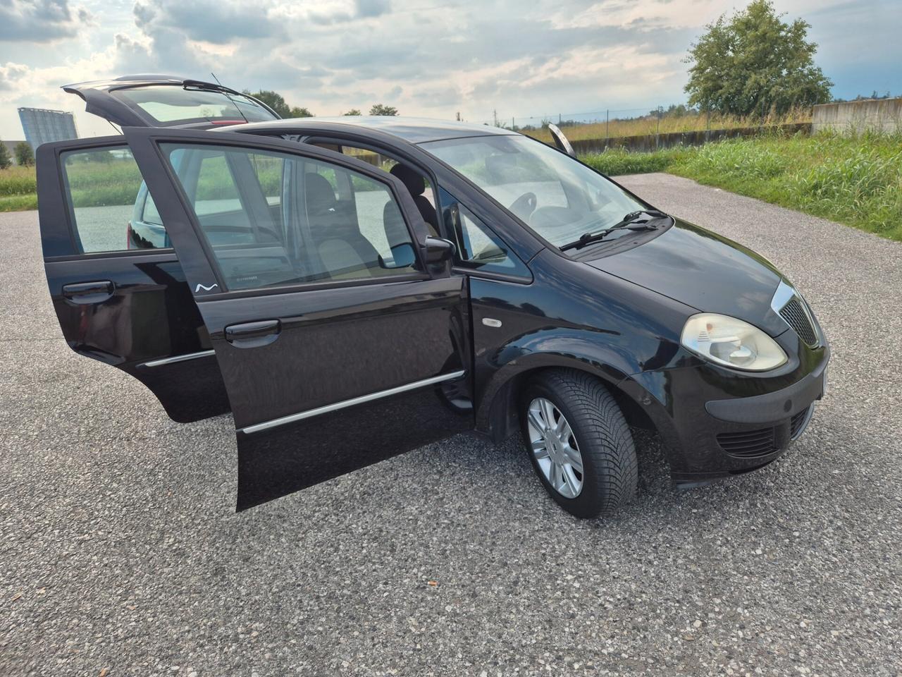 Lancia MUSA 1.4 DIVA OK NEOPATENTATI