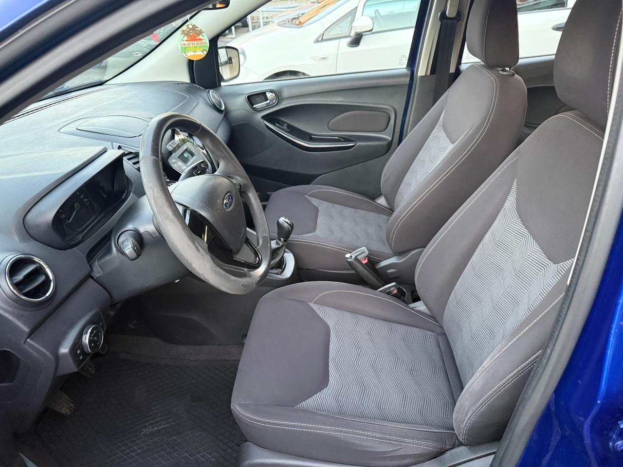 Ford Ka Plus Ka + 1.2 70cv