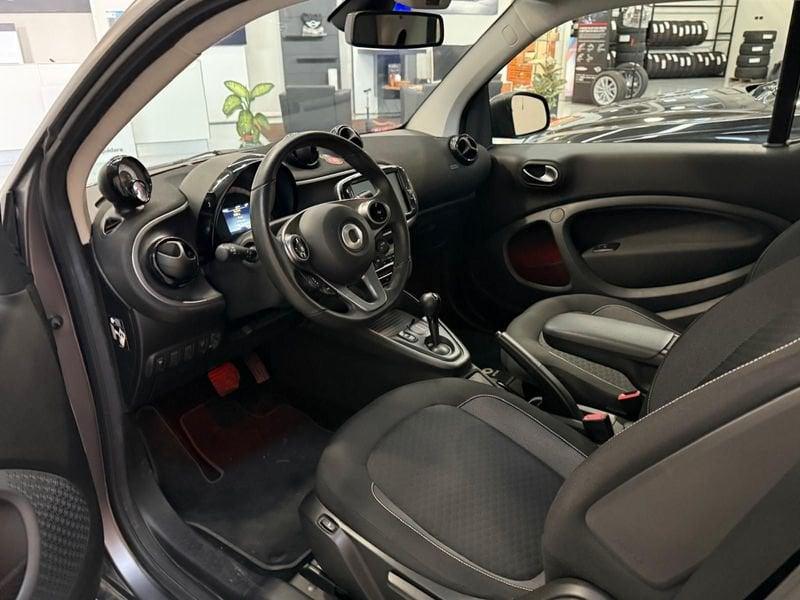 smart fortwo EQ Passion