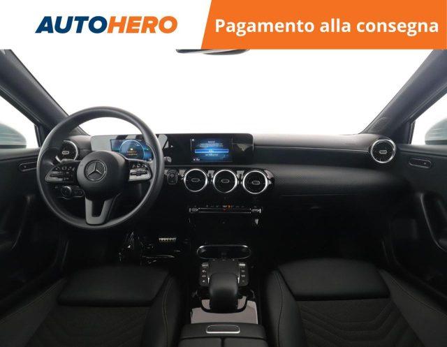 MERCEDES-BENZ A 180 d Automatic Business