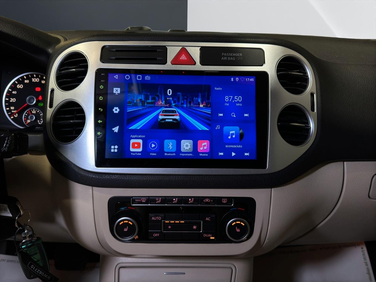 Volkswagen Tiguan 2.0 TDI 4MOTION DSG Sport & Style