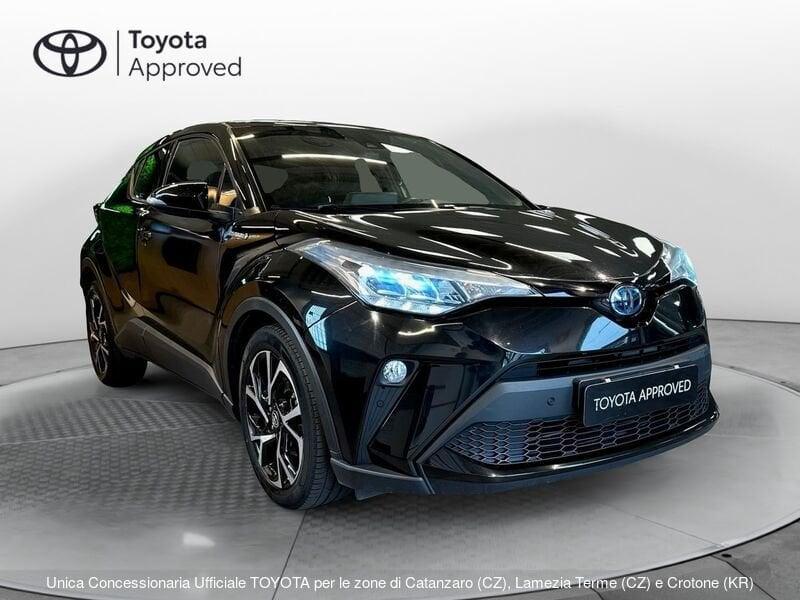 Toyota C-HR 1.8 Hybrid E-CVT Trend