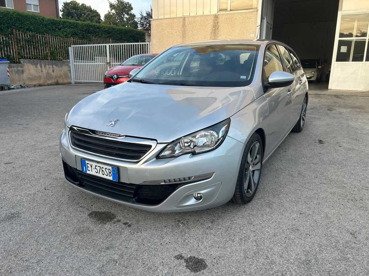 Peugeot 308 BlueHDi 120 S&S SW Euro6