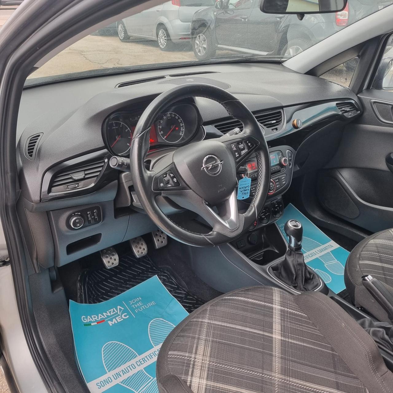 Opel Corsa 1.2 5 porte Cosmo