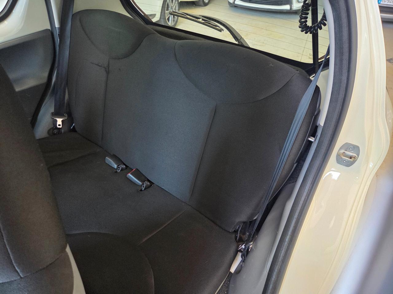 Toyota Aygo 1.0 12V VVT-i 5 porte Lounge