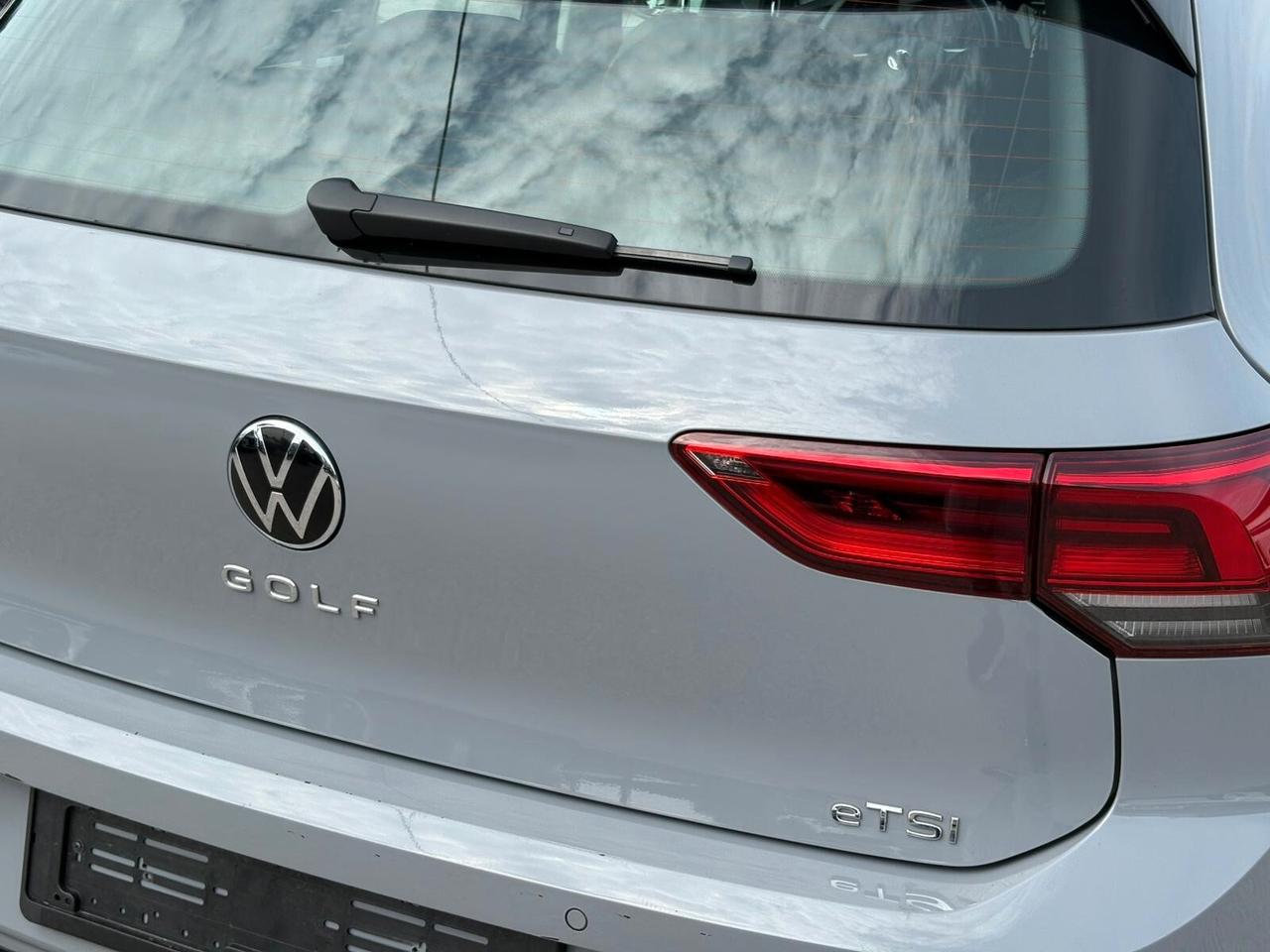 Volkswagen Golf 1.0 eTSI EVO DSG Life