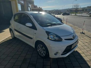 TOYOTA Aygo 1.0 12V VVT-i 5 porte km 25000!!!!