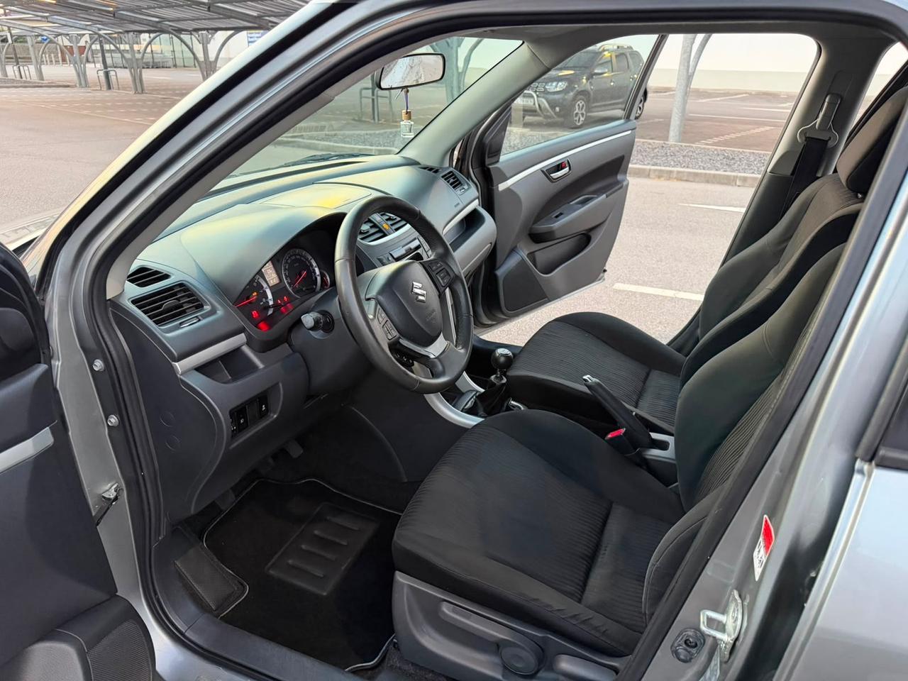 Suzuki Swift 1.2 VVT 2011 euro5