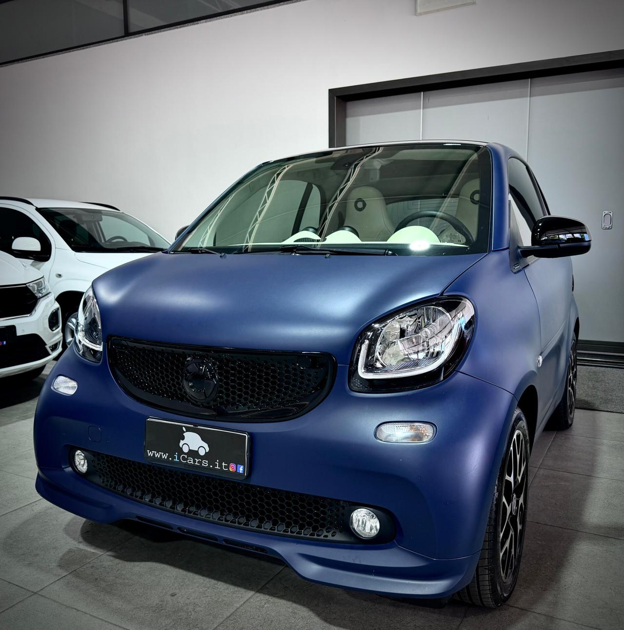 Smart Fortwo 1.0 70CV Twinamic GPL Customized