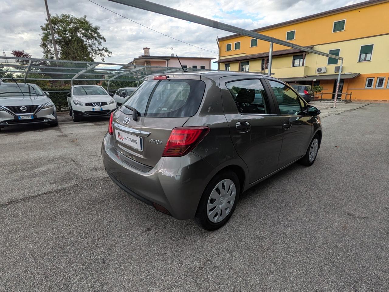 Toyota Yaris 1.0 5 porte Active