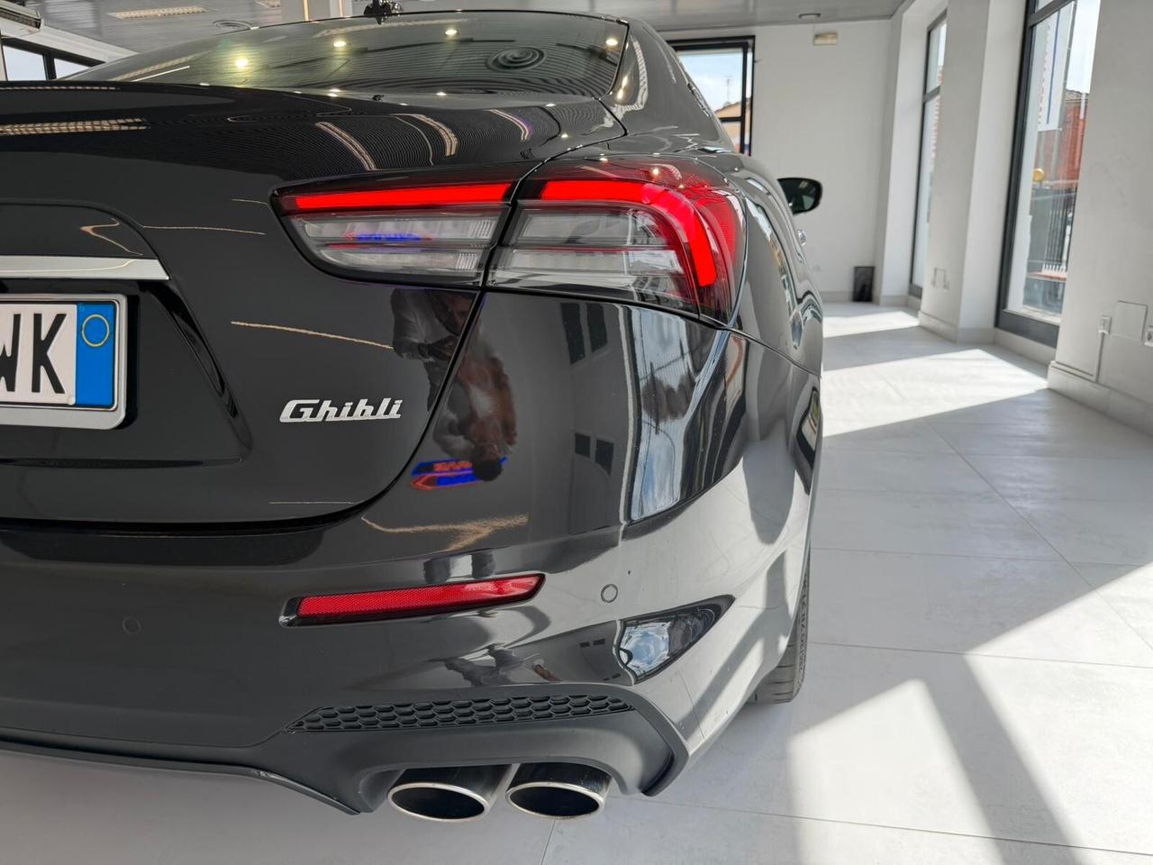Maserati Ghibli V6 Diesel 275 CV Gransport