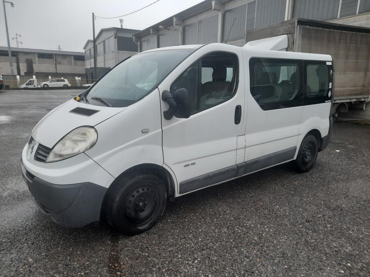 Renault Trafic T29 2.0 dCi/115 PL-TN Passenger Comfort N1
