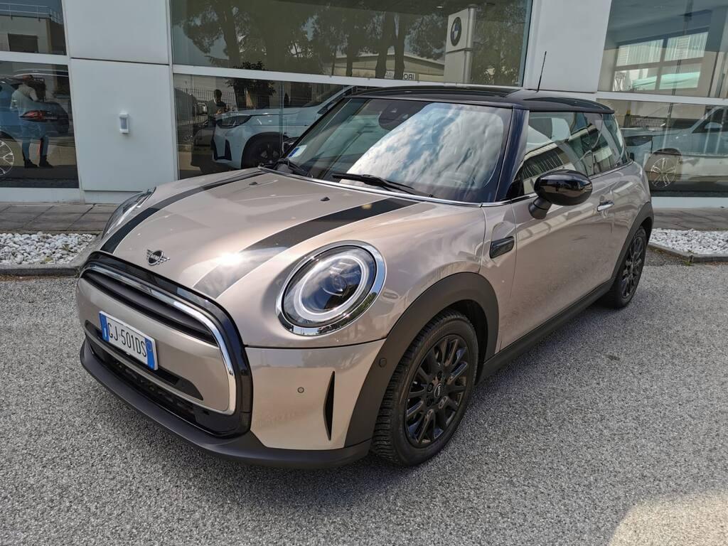 Mini Cooper 1.5 TwinPower Turbo Cooper Business DCT