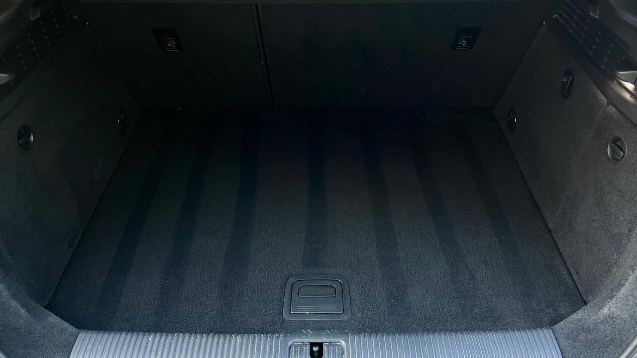 AUDI A3 SPORTBACK 1.6 TDI ULTRA 110CV - FULL LED, DISCHI FORATI, NEOPATENTATI