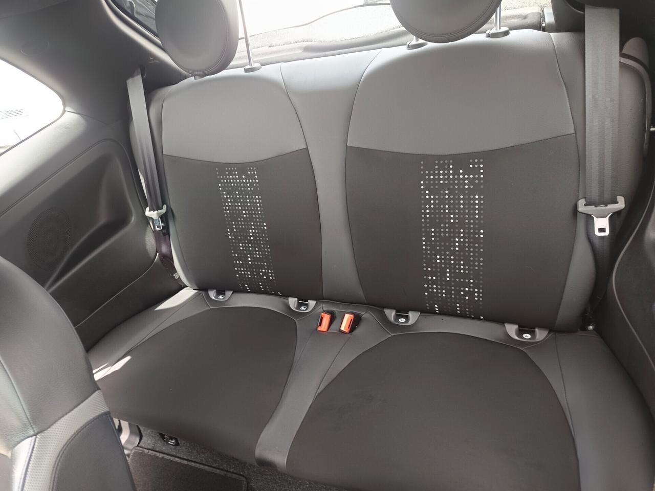 Fiat 500 1.0 Hybrid Connect 70cv