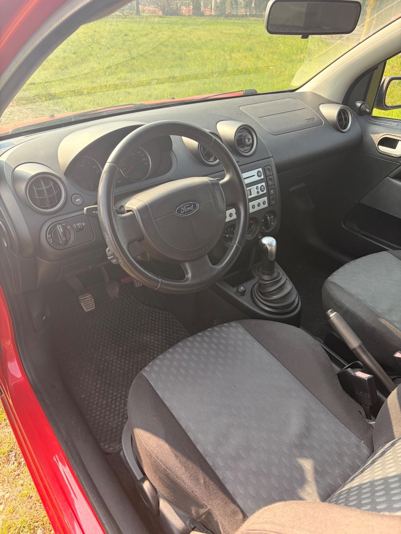 Ford Fiesta 1.2 16V 3p. Zetec