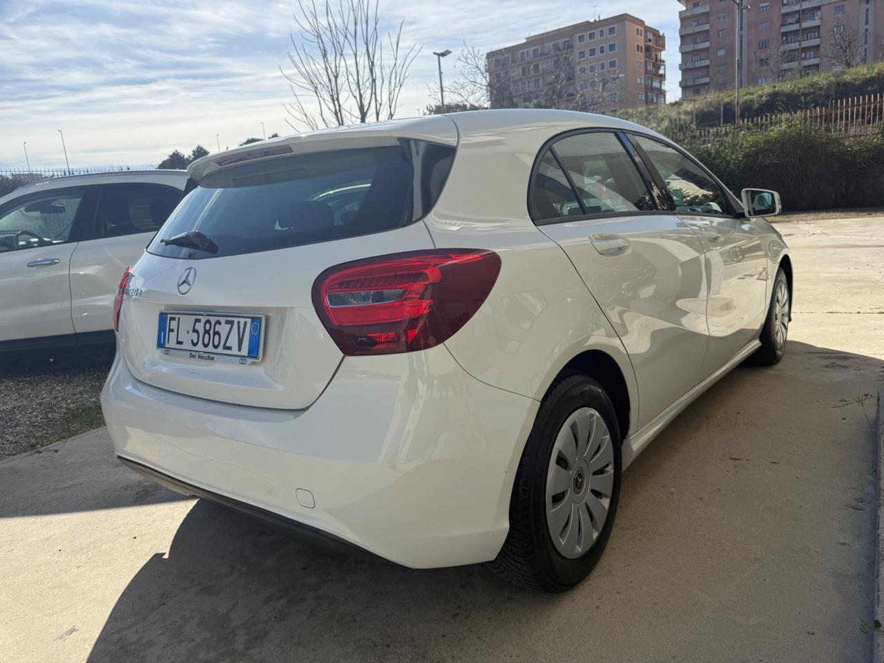 Mercedes-benz A 180 d Business