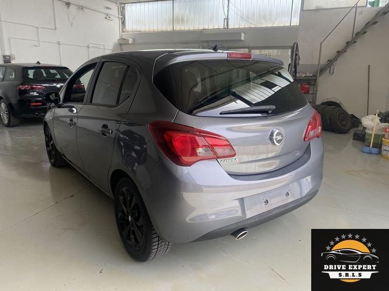 Opel Corsa CORSA 1.2 5P B-COLOR
