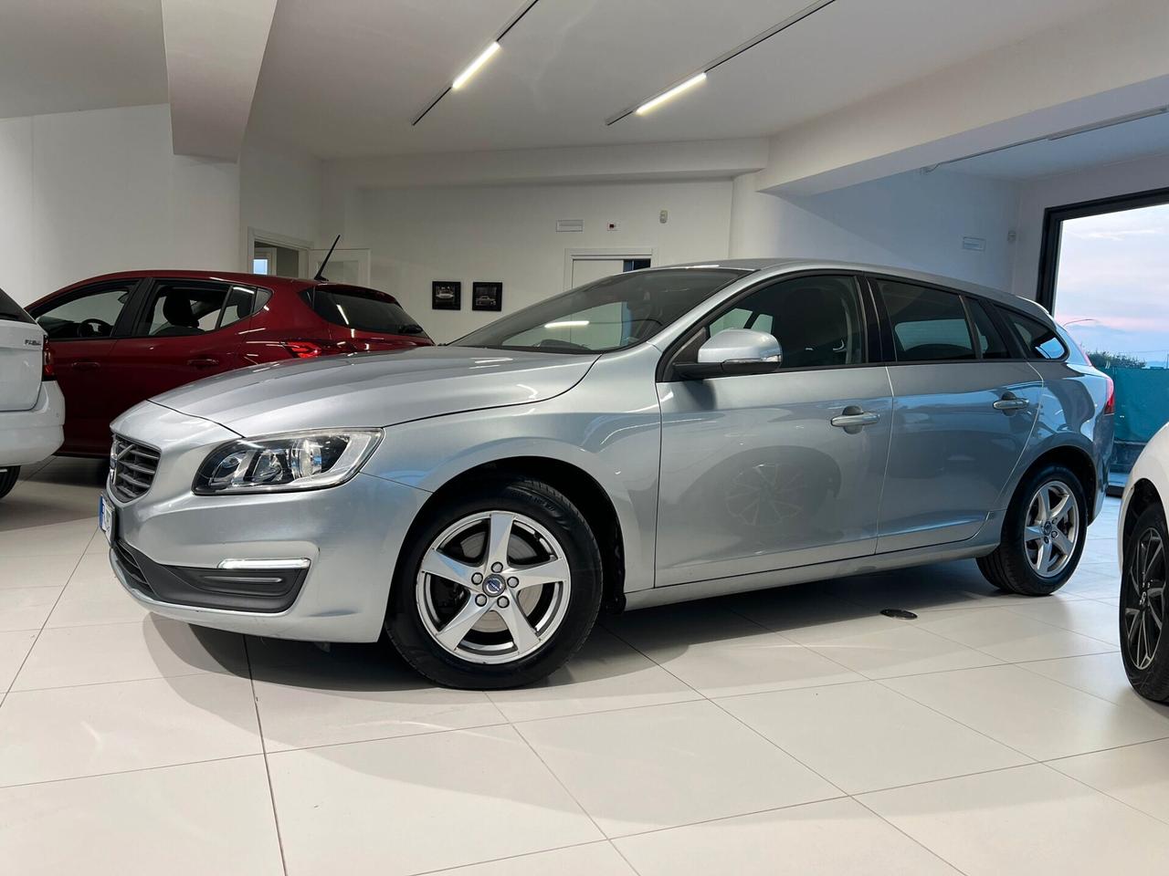 Volvo V60 D2 Momentum