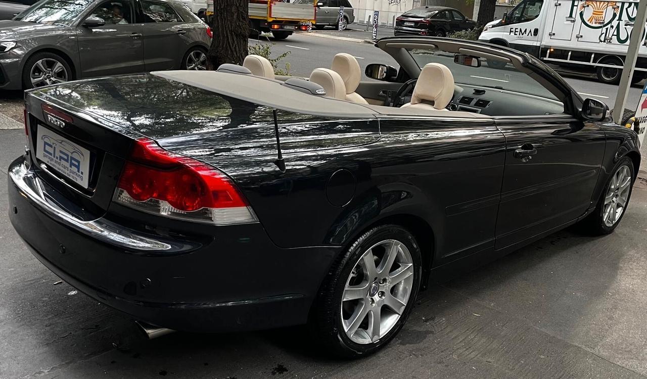 Volvo V70 2.4 D5 Momentum