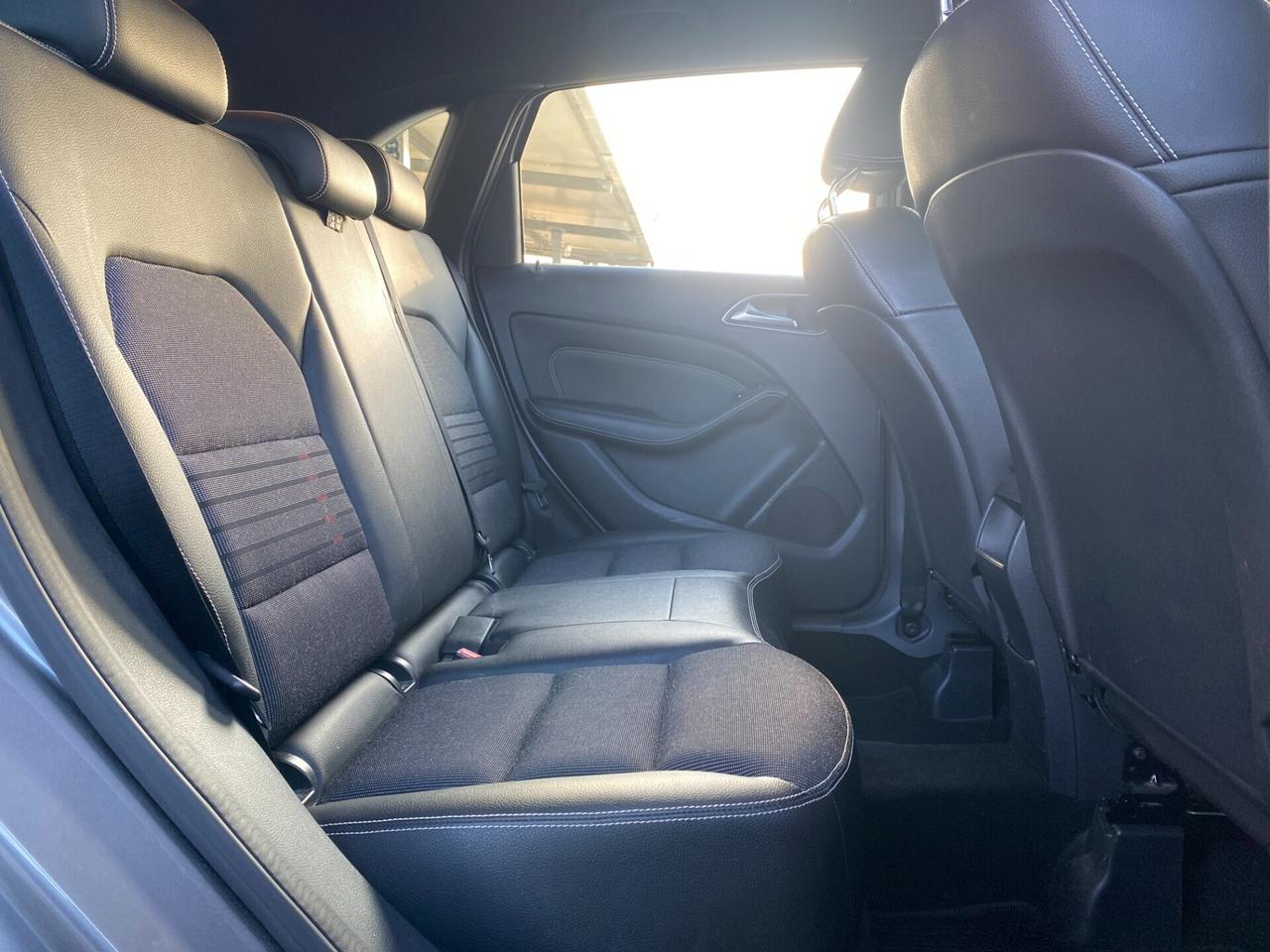 MERCEDES - Classe B - B 180 d Automatic Premium -