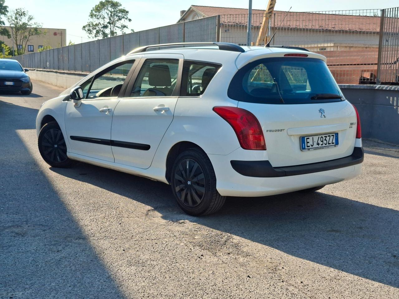 Peugeot 308 1.6 8V e-HDi 112CV Stop&Start SW Business