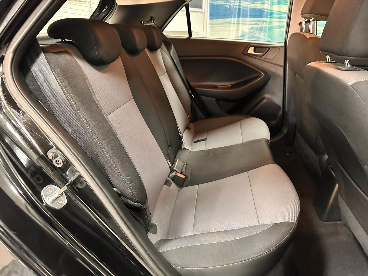 Hyundai i20 1.1 CRDi 12V 5P STYLE