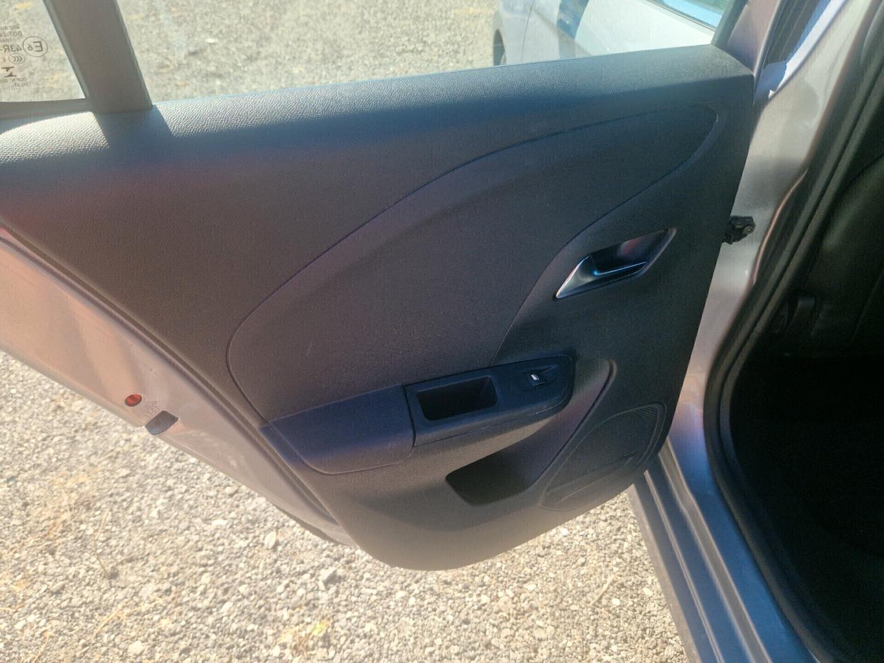 Opel Corsa 1.2 Edition