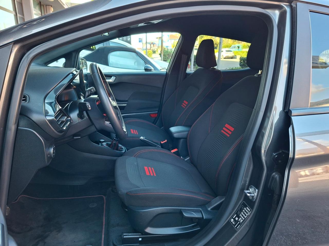 Ford Fiesta 1.0 Ecoboost Hybrid 125 CV DCT 5 porte ST-Line