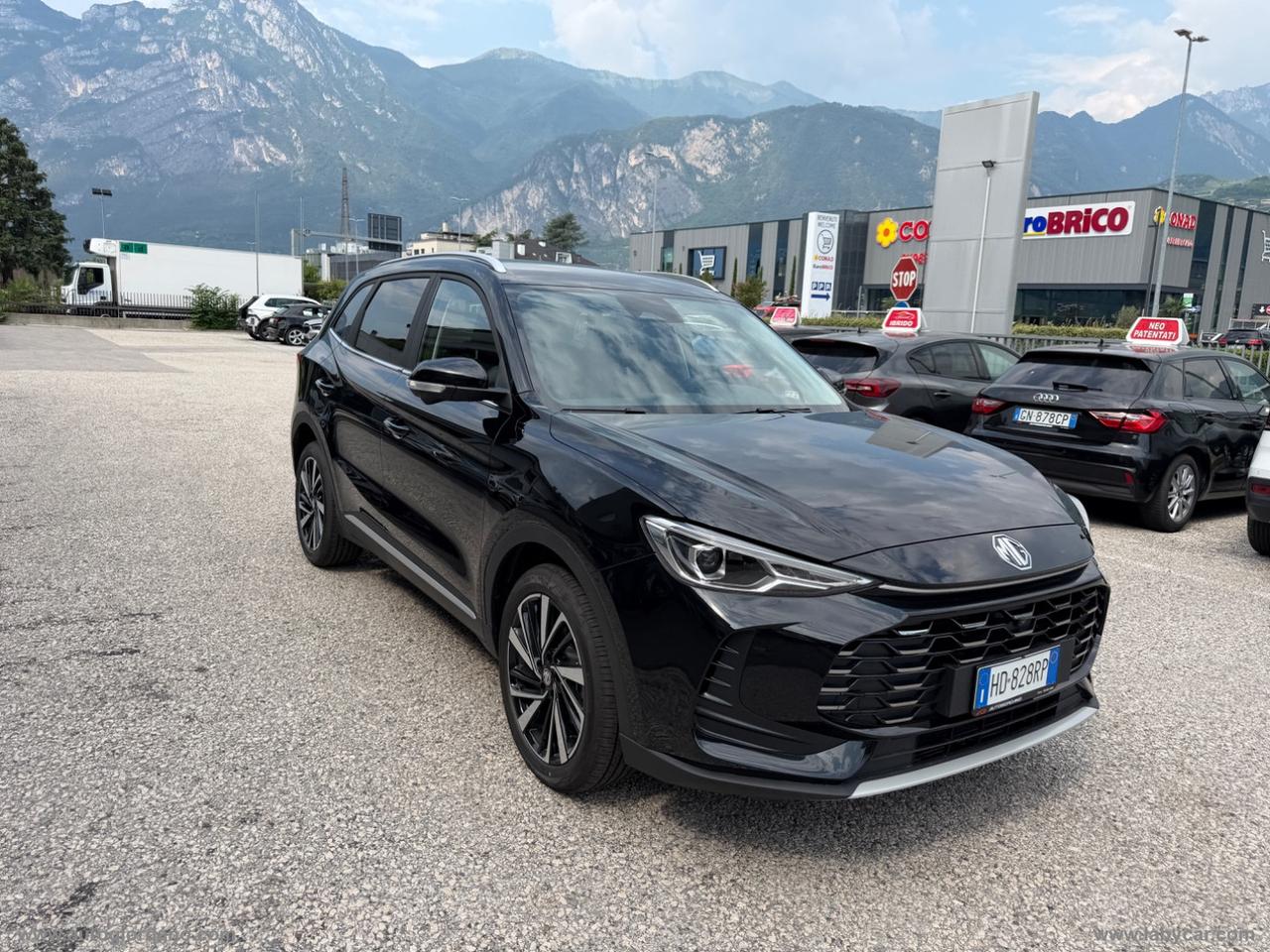 MG ZS Hybrid+ Luxury