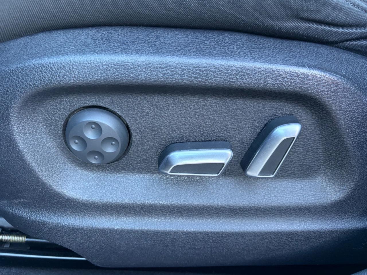 Audi Q3 2.0 TDI 150 CV Sport