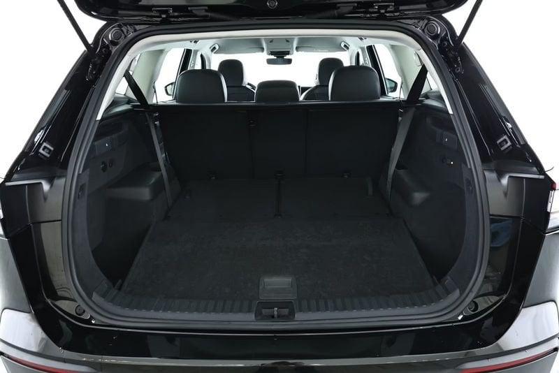 Volkswagen Tayron 1.5 eTSI ACT Life DSG 18" Led Matrix Navi Gancio