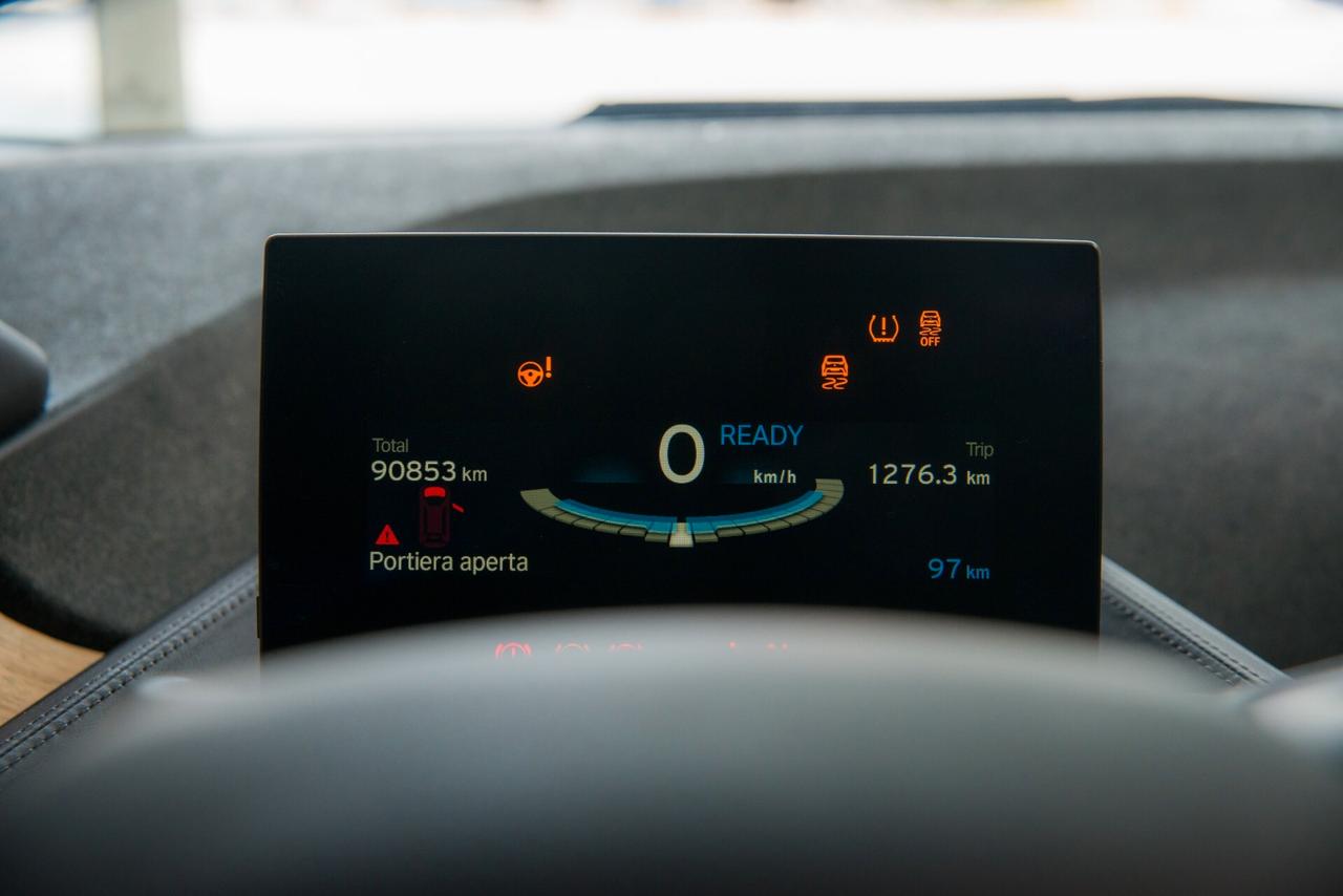 BMW i3 90AP CV170 ADVANTAGE OK NEOPATENTATI PELLE NAVI CERCHI 19 AUTOMATICO