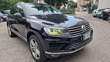 Volkswagen Touareg 3.0 TDI 204 CV tiptronic BlueMo