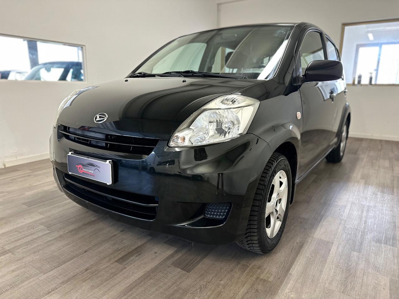 Daihatsu Sirion 1.3 Hiro 4WD