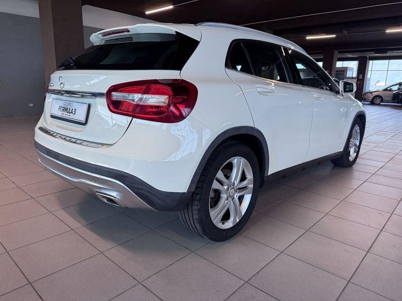 Mercedes-Benz GLA GLA 200 d Automatic Sport