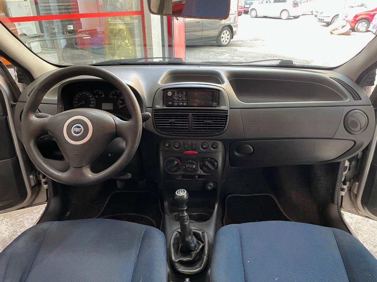 Fiat Punto 1.4 16V 5 porte Dynamic