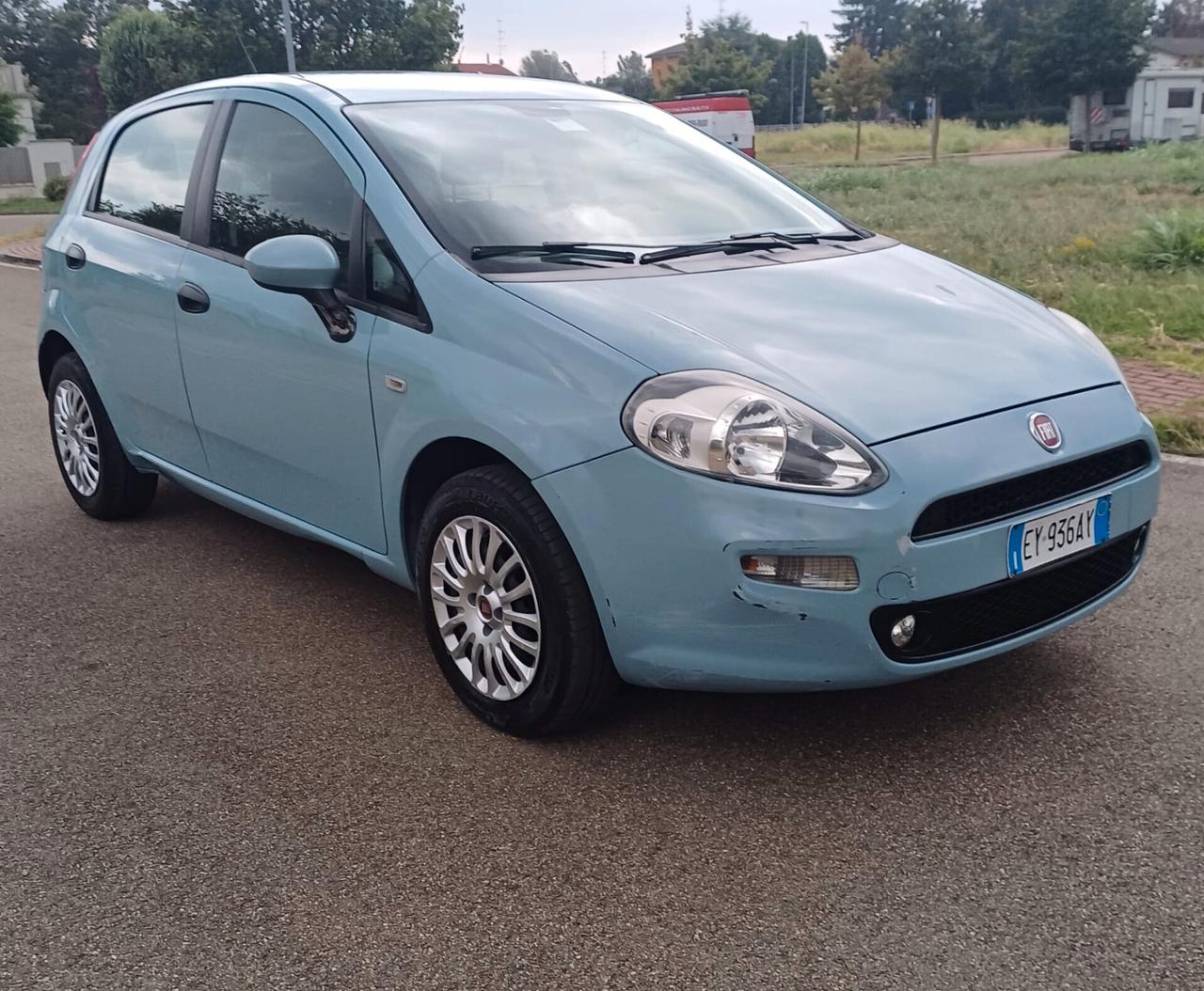 Fiat Punto 1.4 8V 5 porte Easypower Lounge ANNO 2015