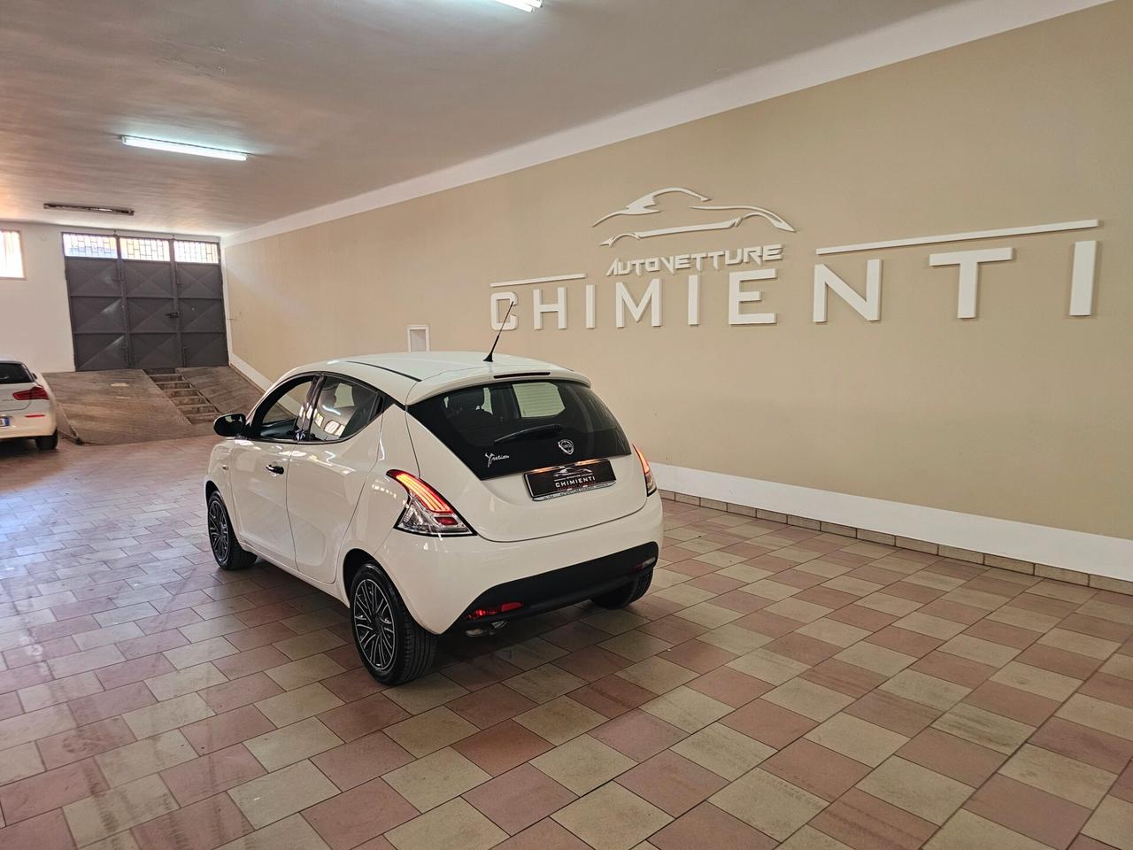 Lancia Ypsilon 1.2 69 CV 5 porte Gold