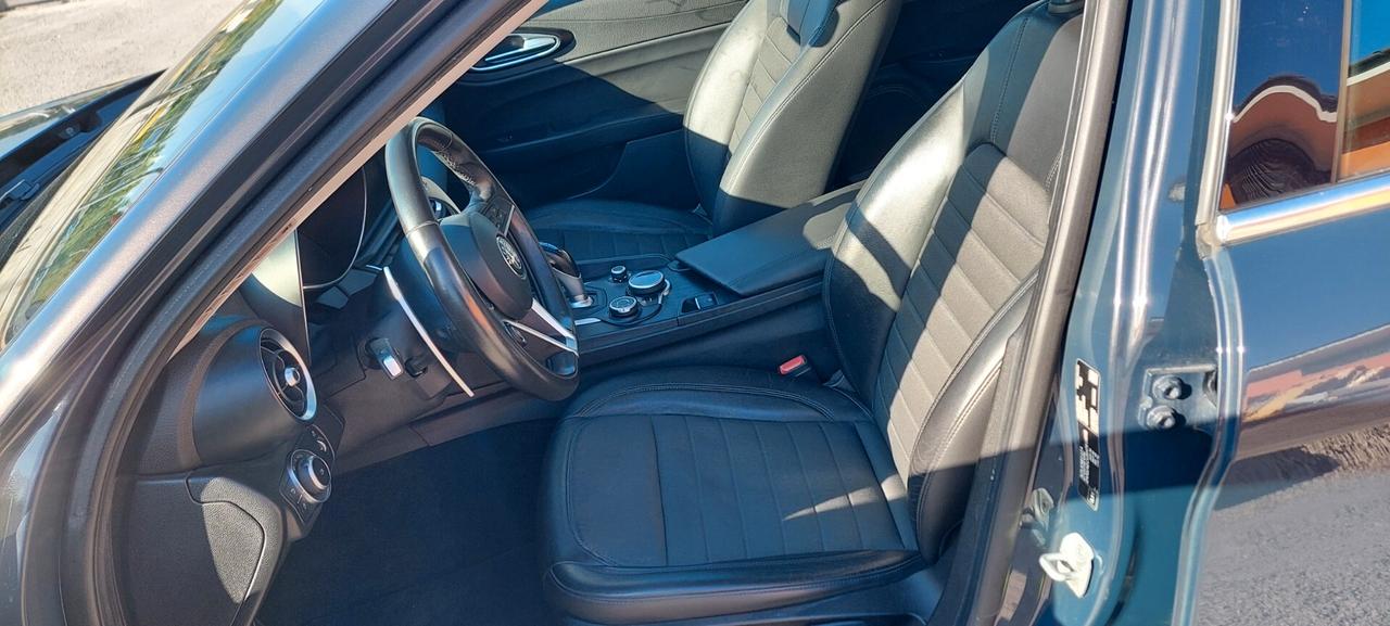 Alfa Romeo Giulia 2.2 Turbodiesel 150 CV AT8 Super