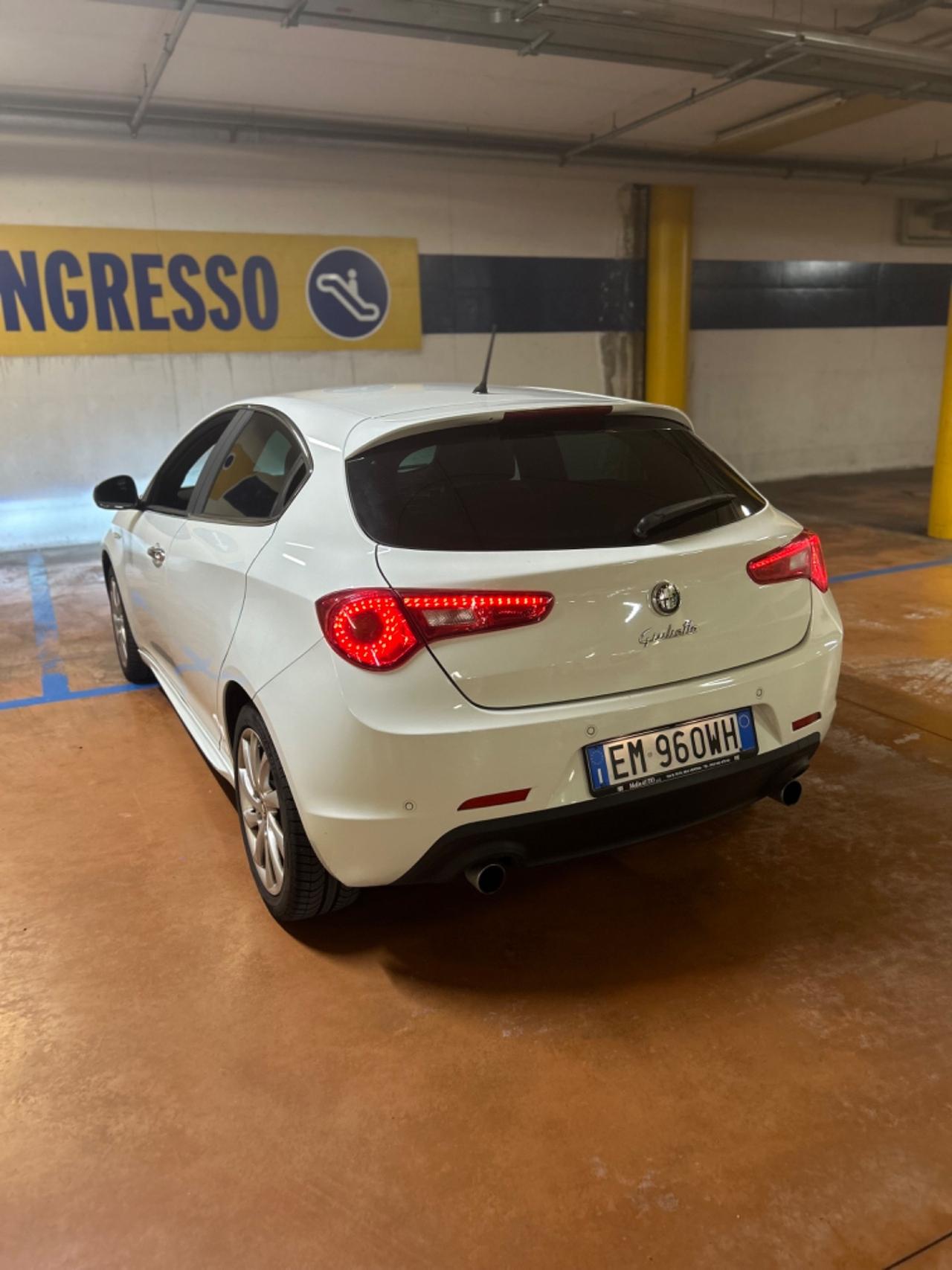 Alfa Romeo Giulietta 2.0 JTDm-2 170 CV Distinctive