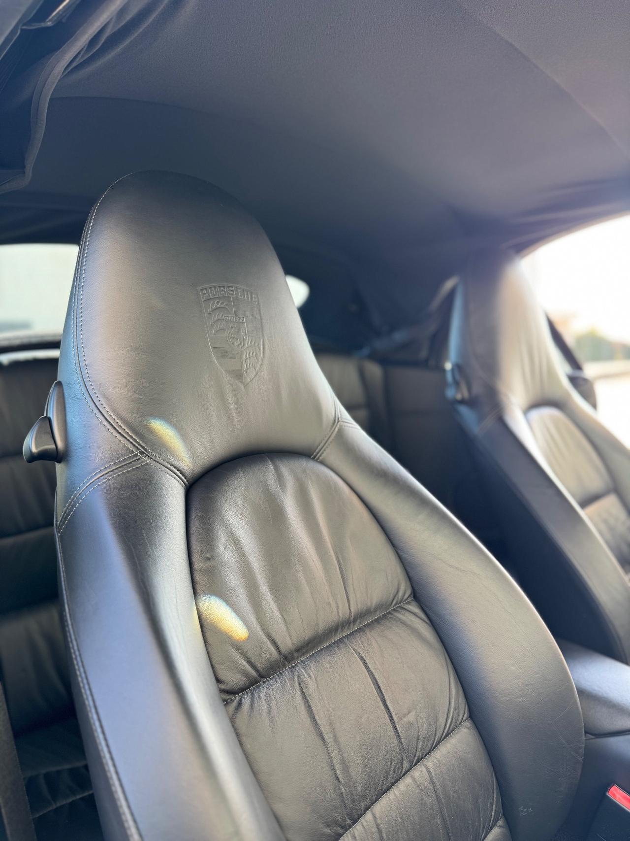 Porsche 911 Carrera 4 996 cabrio mk2