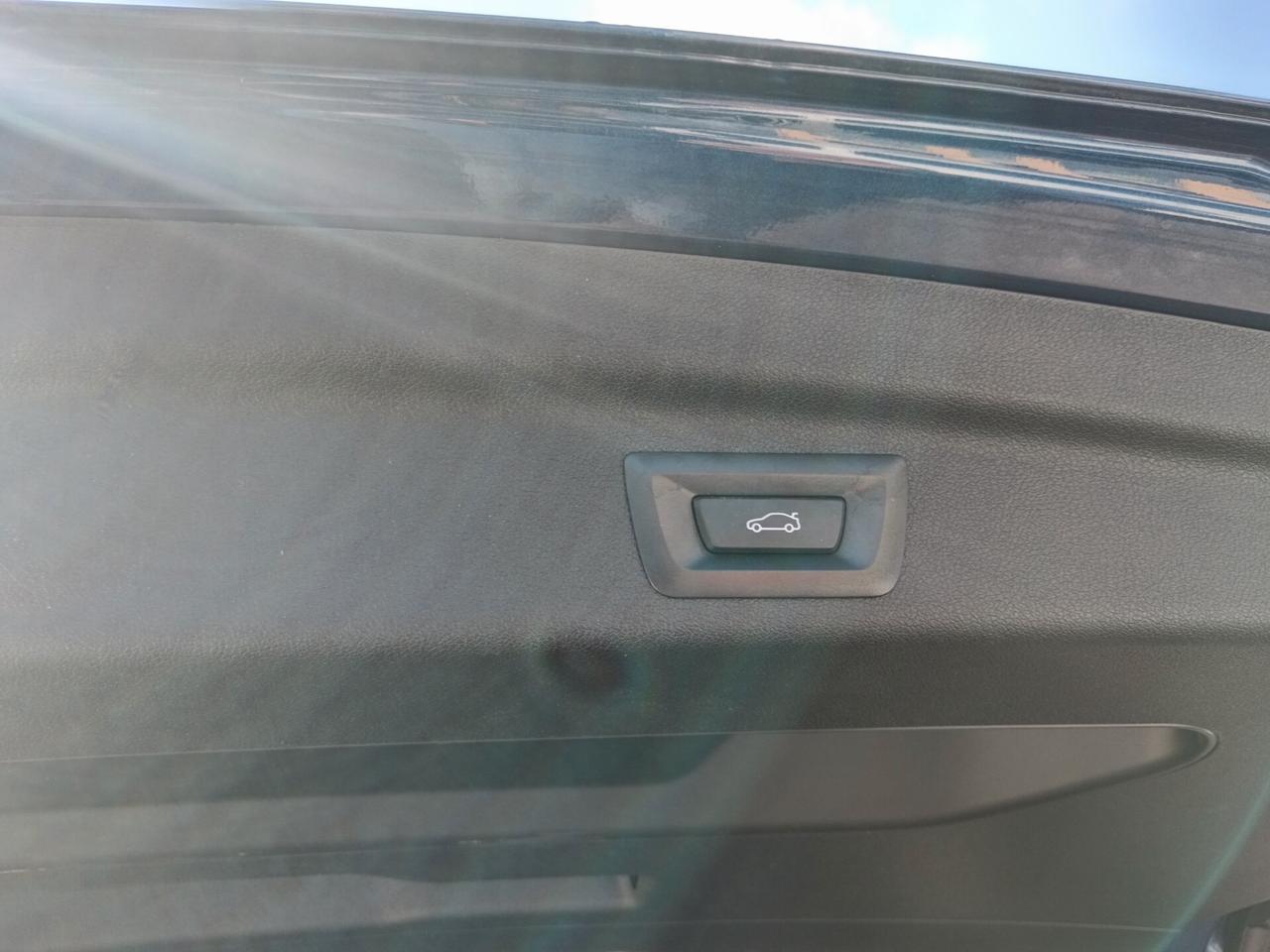 Bmw 2er Active Tourer 218d Luxury